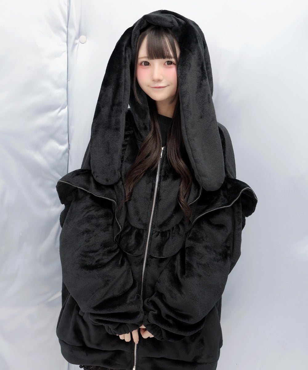 ブラック