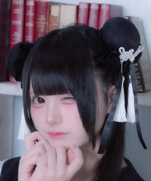 ブラック