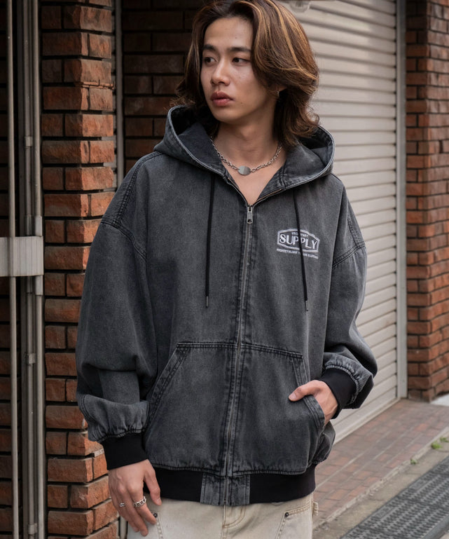 デニムフードブルゾン/デニムブラックソノタモデル：175cm L着用