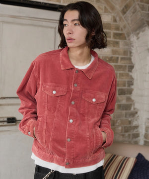 ピンクソノタ モデル：182cm L着用