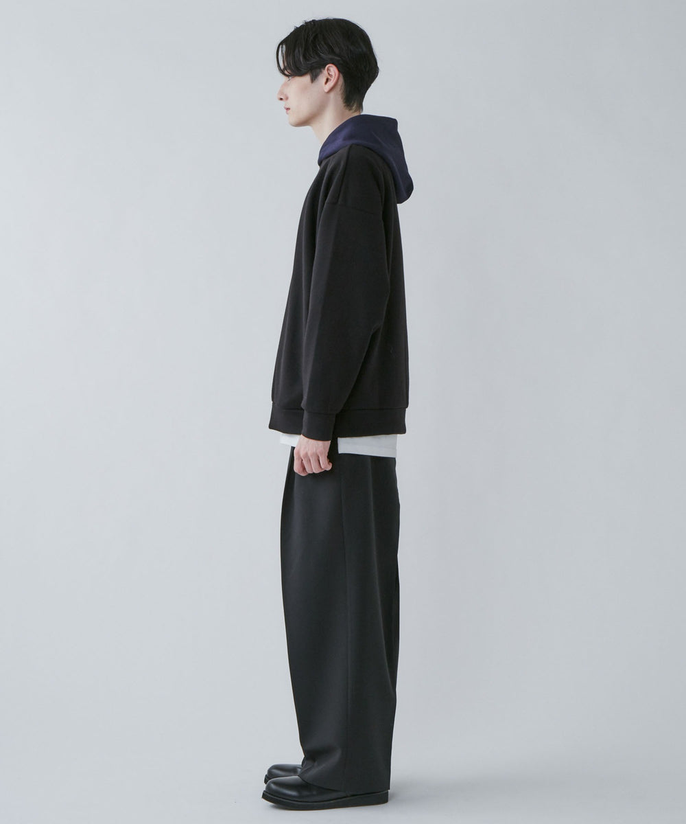 ブラック モデル：180cm L着用