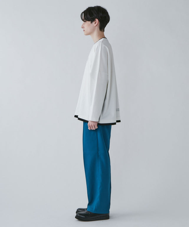 ホワイト モデル：180cm L着用