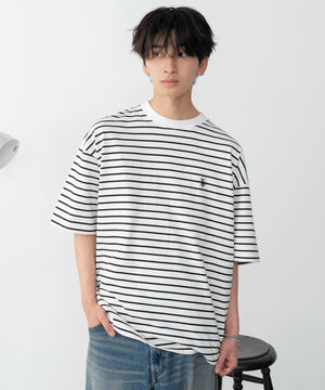 ホワイトボーダー モデル:180cm Lサイズ着用