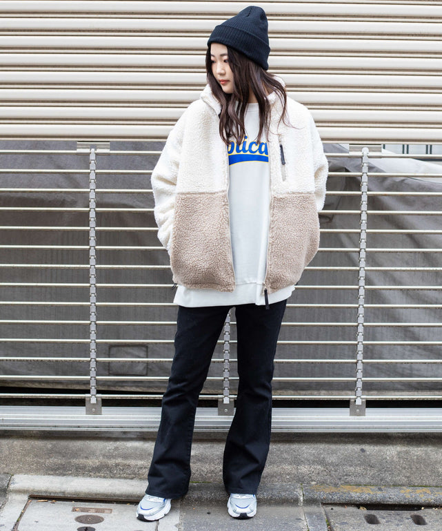 ベージュその他　モデル：160cm 着用M