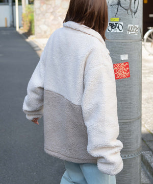 ベージュその他　モデル：154cm L着用