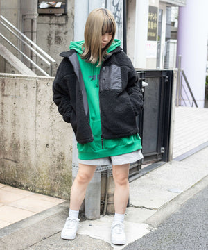 ブラック　モデル：156cm 着用M