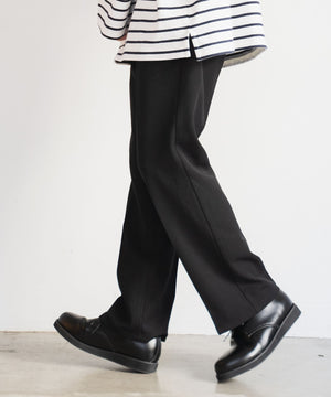 ブラック モデル：175cm L着用