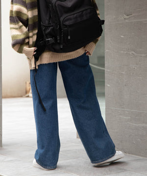 デニム中濃 モデル：159cm M着用
