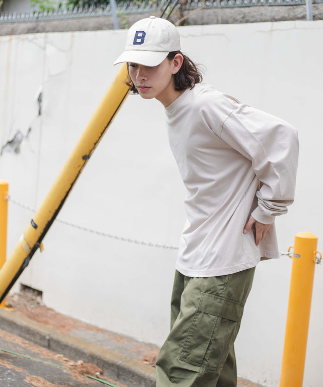 Lベージュ　モデル：171cm L着用