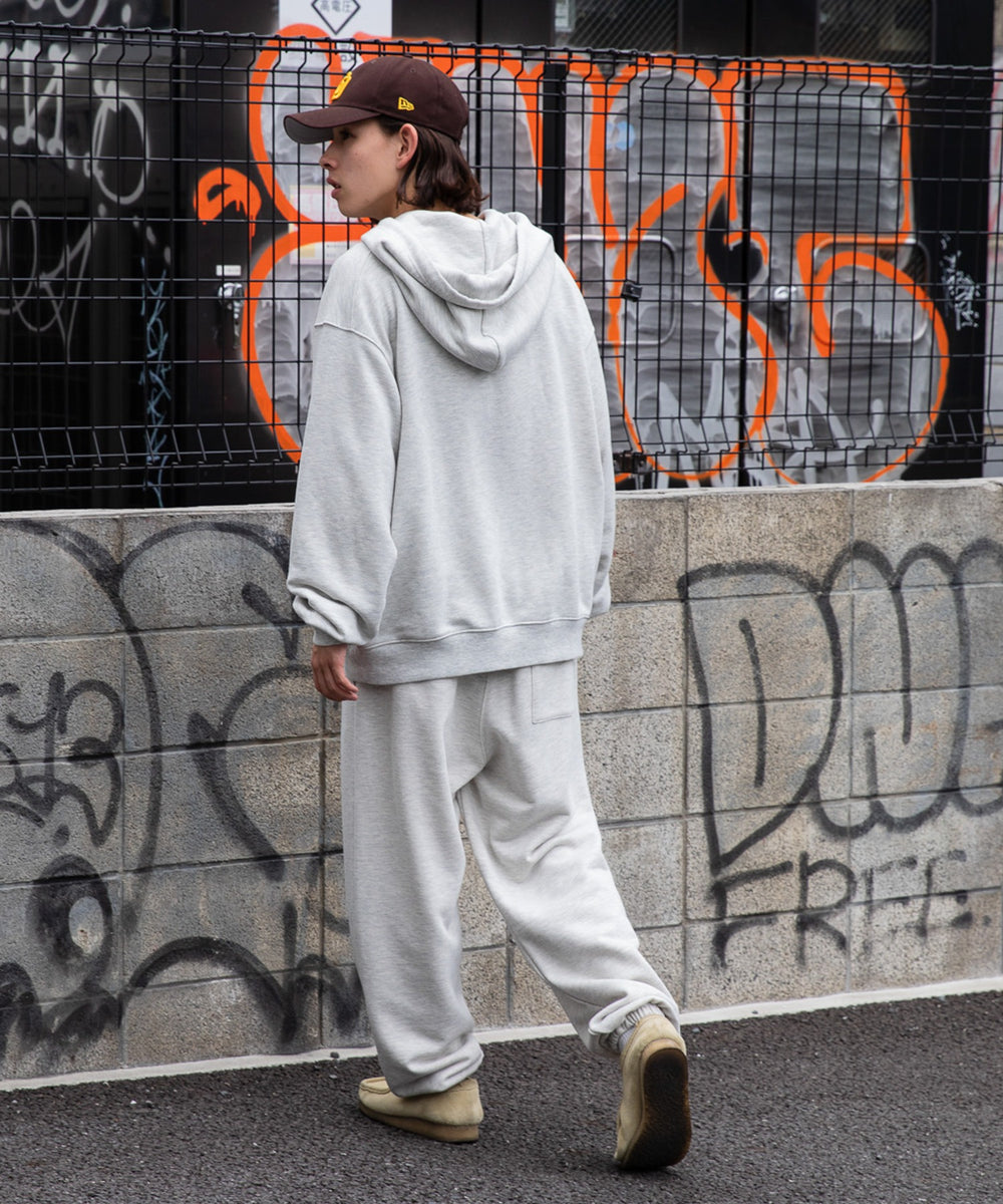 杢グレー　モデル：174cm L着用