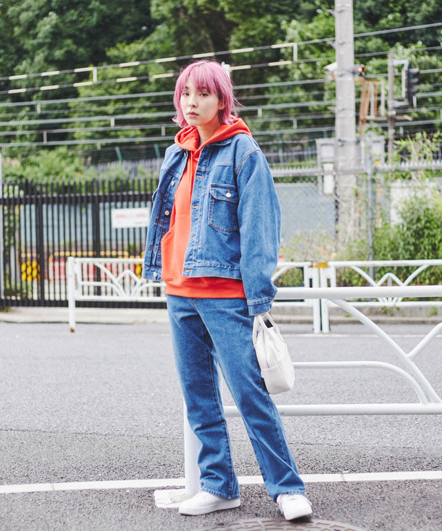 デニム中濃色 モデル：170cm M着用