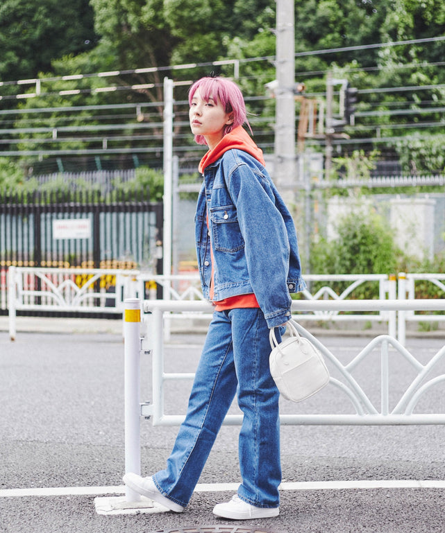 デニム中濃色 モデル：170cm M着用