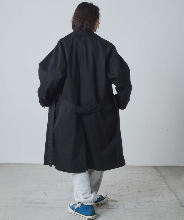 ブラック モデル：172cm L着用
