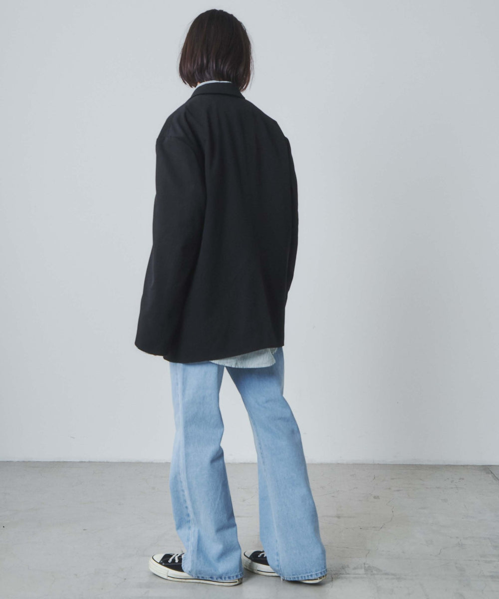 ブラック モデル：172cm L着用
