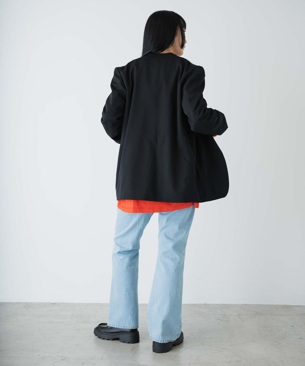 ブラック モデル：170cm M着用